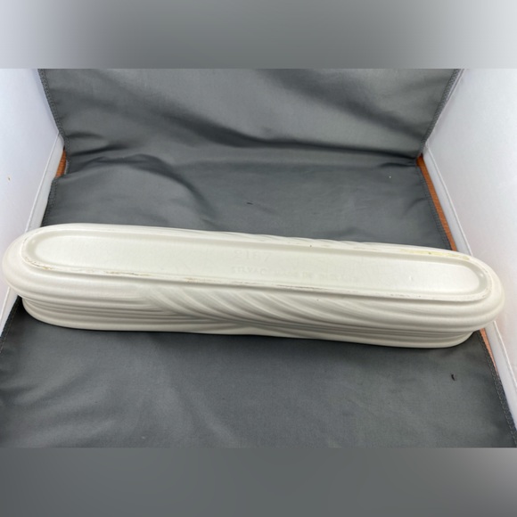 Vintage Sylvac #2187 Art Deco Creamware Planter. Length 15” inches Width  2 3/4” - Picture 3 of 4